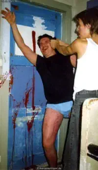 Wohnungstür eines Nachbarn, Bild 4
