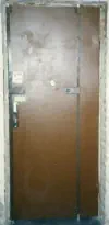 Wohnungstür sicherer gemacht.